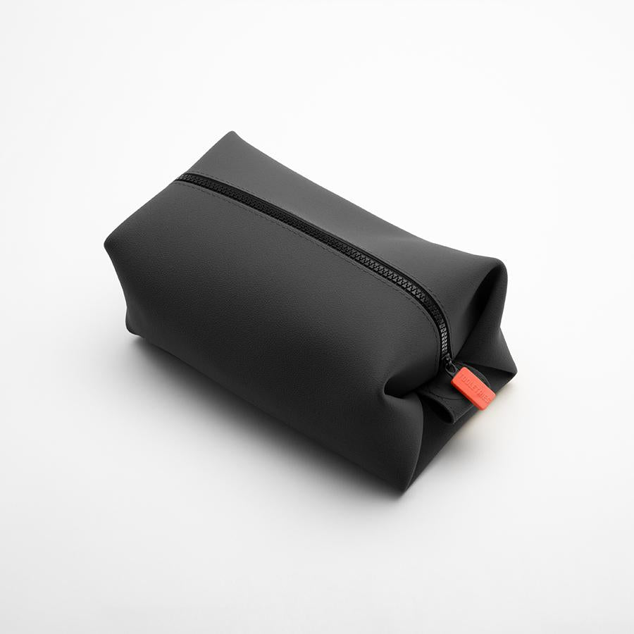 BLACK WATERPROOF SILICONE TOILETRY BAG
